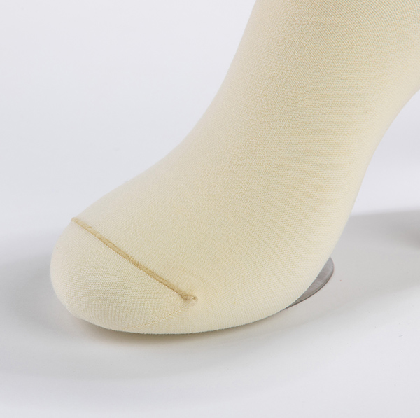 Antimicrobial Loose Fit Socks